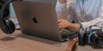 Eigene Website als Freelancer: Wann lohnt Webdesigner?